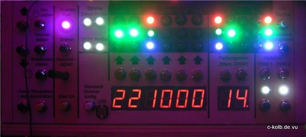 Multischalter für RGB-LED-Uhr